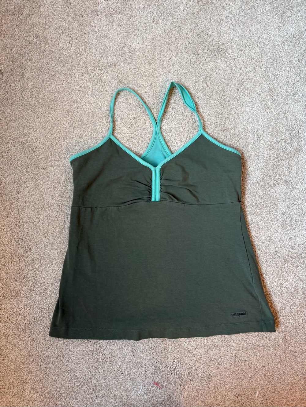Patagonia Womens L Olive Green Athletic Tank with Teal Trim: Y2K outdoors casual